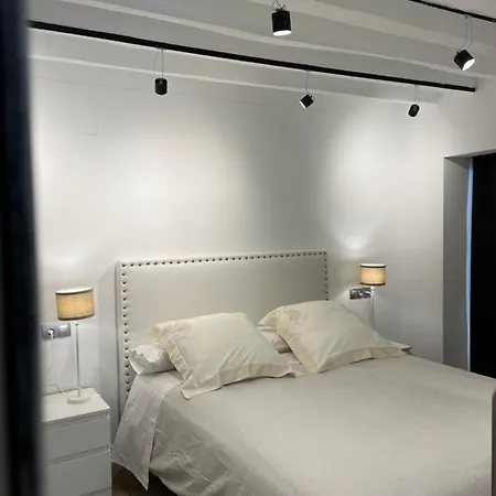 Apartamentos Alicante Centro By Renthas Exterior photo