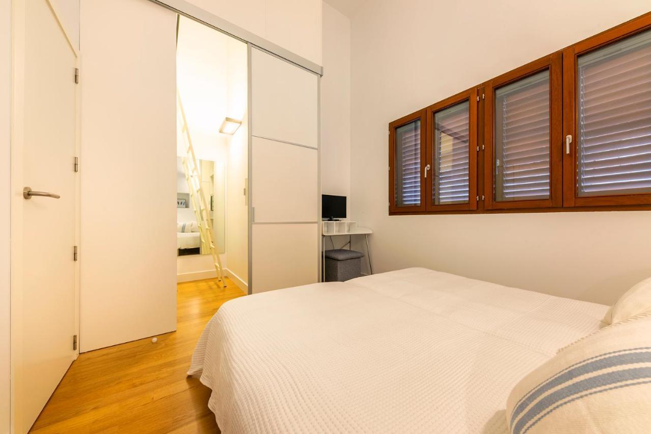 Centro By Renthas Apartment *