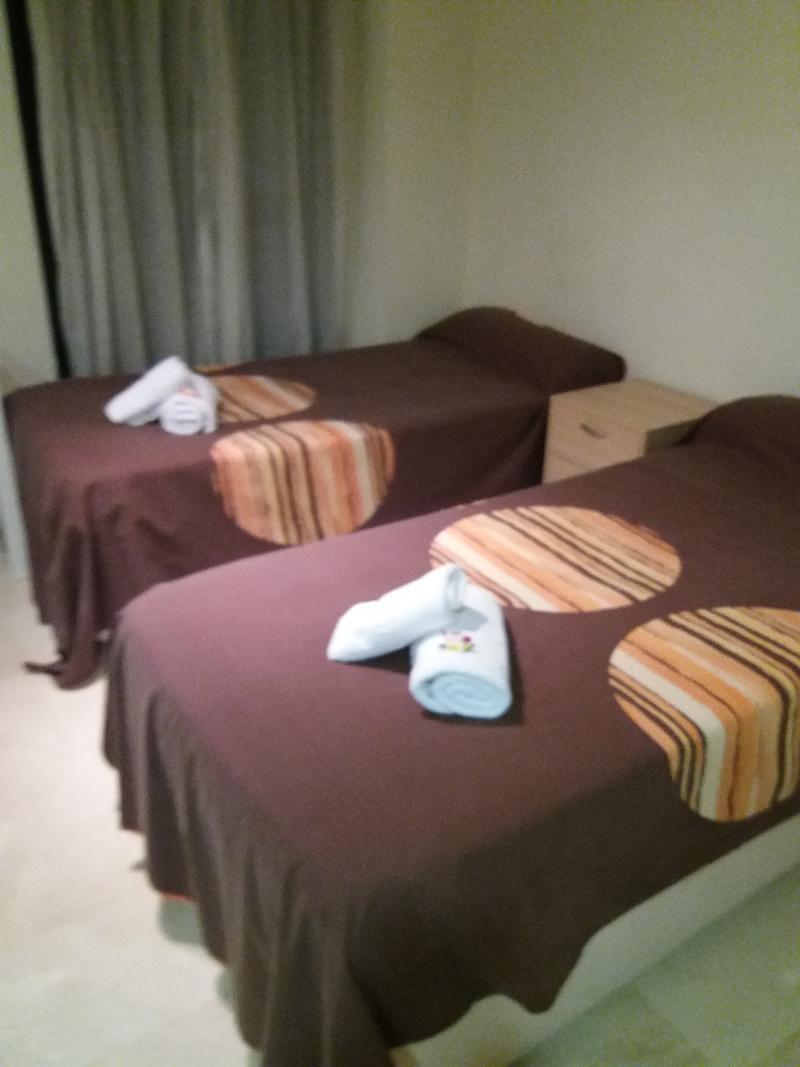 Centro By Renthas Apartment *
